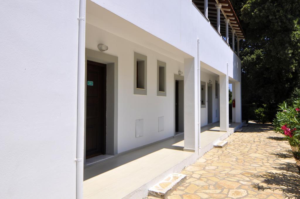 Tony's Aparthotel 2*